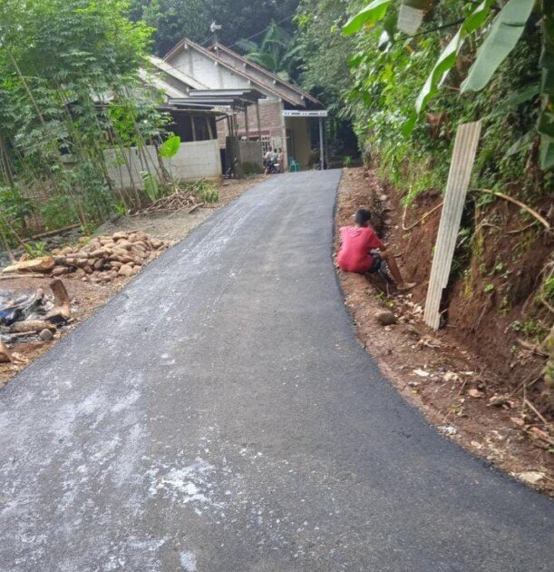 IMG-20251221-WA0112